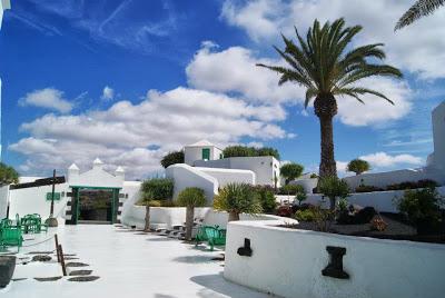MERCADILLO TEGUISE, MONUMENTO AL CAMPESINO, MIRADOR DEL RIO