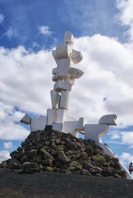 MERCADILLO TEGUISE, MONUMENTO AL CAMPESINO, MIRADOR DEL RIO