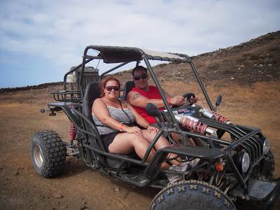 EXCURSION EN BUGGY POR TIERRA DE VOLCANES