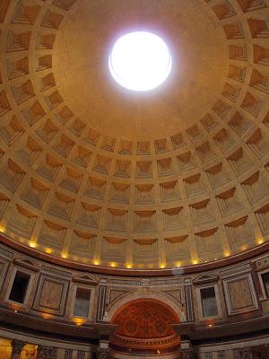 LLEGADA A ROMA – NAVONA – TREVI – SPAGNA