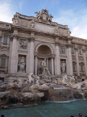 LLEGADA A ROMA – NAVONA – TREVI – SPAGNA