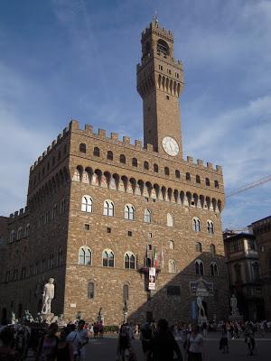 LLEGADA A FLORENCIA – DUOMO – PIAZA SIGNORA – PIAZA MICHELANGELO