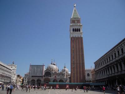 LLEGADA A VENECIA - SAN MARCOS - DORSODURO - PASEO GRAN CANAL