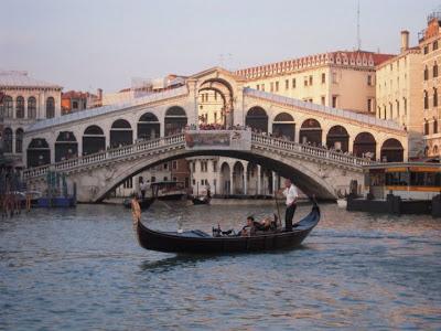 LLEGADA A VENECIA - SAN MARCOS - DORSODURO - PASEO GRAN CANAL