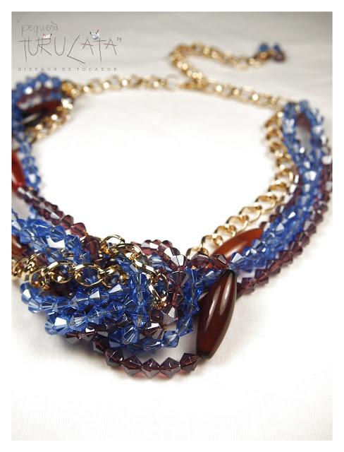 ...UN NUDO EN LA GARGANTA