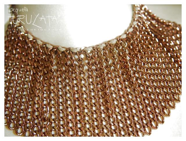 UN EXTRA EN COLLARES