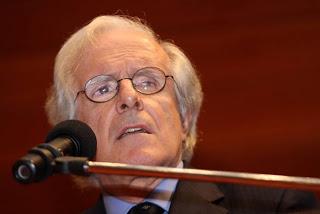 Bernardo Hoyos: La voz de la cultura