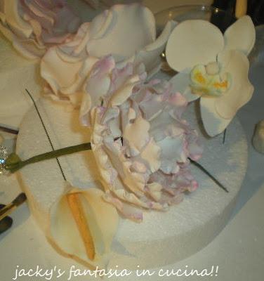 FIORI ROSE ,PEONIA E L' ORCHIDEA MOTH !!!!