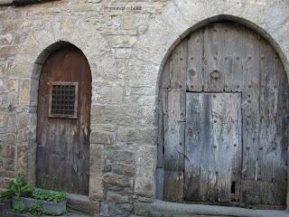 Caserío de Aínsa, Sobrarbe, Polidas chamineras