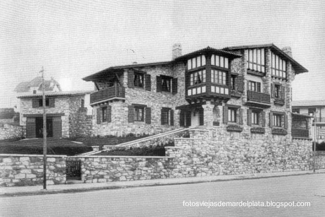 Chalet con estilo del Pintoresquismo europeo, imagen en blanco y negro