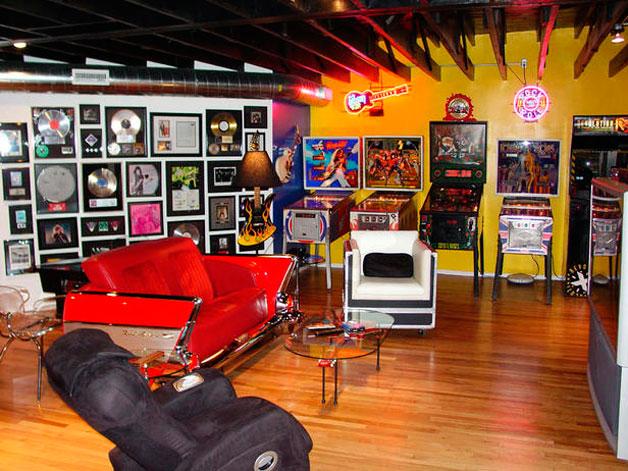 23hombreportada 12 Man Caves: hogares con mucha personalidad 