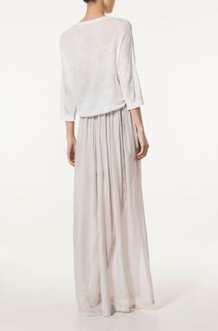 Con faldas y a lo loco!!! Pero que sea larga...