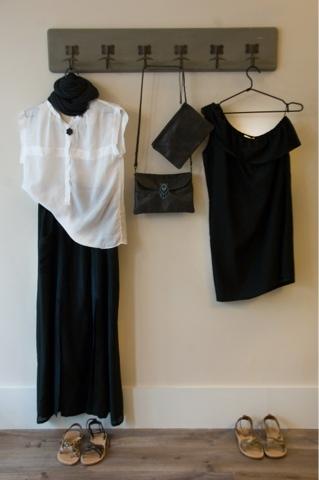 Con faldas y a lo loco!!! Pero que sea larga...