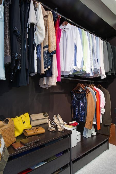 inspiración walking closet negro estilo nórdico dormitorios dormitorios pequeños walking closet dormitorios con walking closet diseño dormitorios decoración walking closet decoracion dormitorios blog decoración diseño nórdico armarios a medida walking closet 