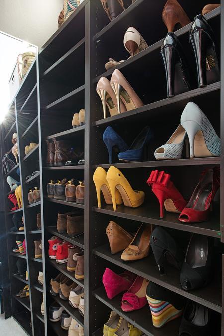 inspiración walking closet negro estilo nórdico dormitorios dormitorios pequeños walking closet dormitorios con walking closet diseño dormitorios decoración walking closet decoracion dormitorios blog decoración diseño nórdico armarios a medida walking closet 