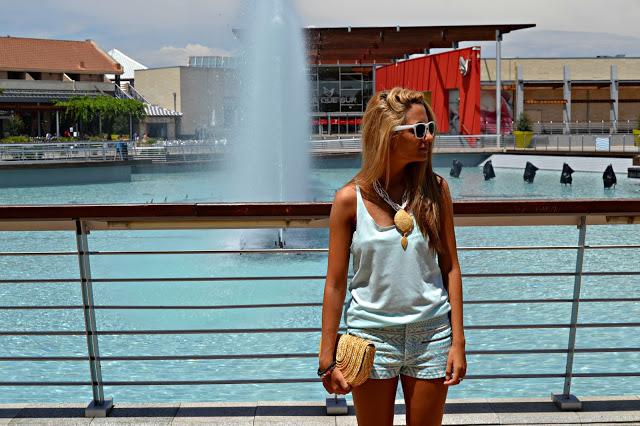 BLUE PRINTED SHORTS Buenos días!!! Os enseño este look su...