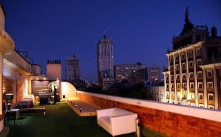 POP-UP STORE SPRINGTIME