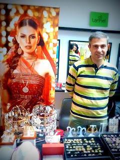 POP-UP STORE SPRINGTIME