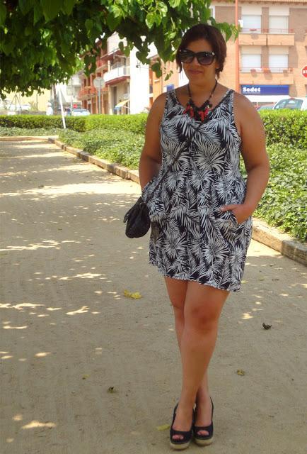 Blanco & Negro Tropical Blanco & Negro Tropical