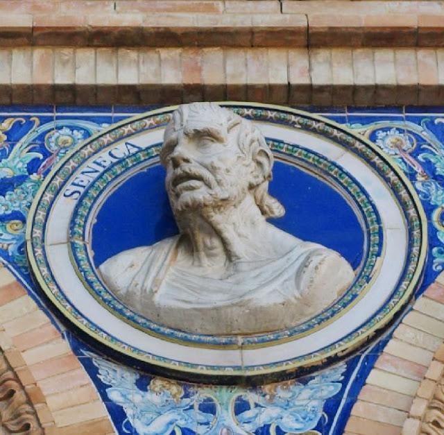 Los medallones de la plaza de España (1).