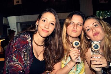 PRESENTACIÓN YOUNIQUE.ES