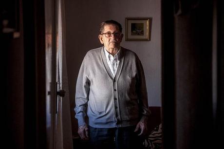 Juan Navarro es activista de los Iaioflautas desde que nació este movimiento  / CARMEN SECANELLA