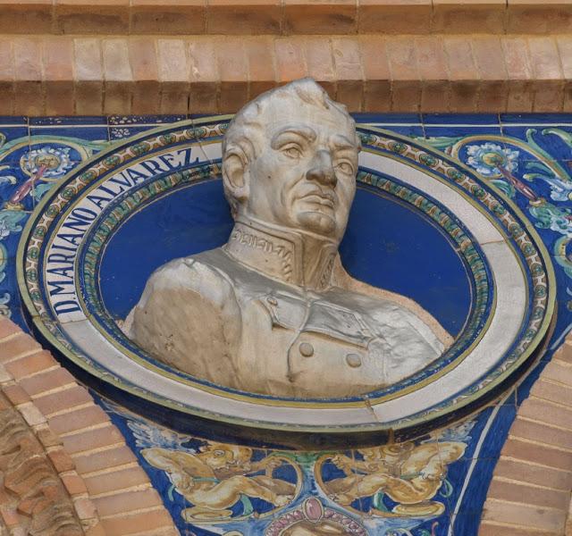 Los medallones de la Plaza de España (7).