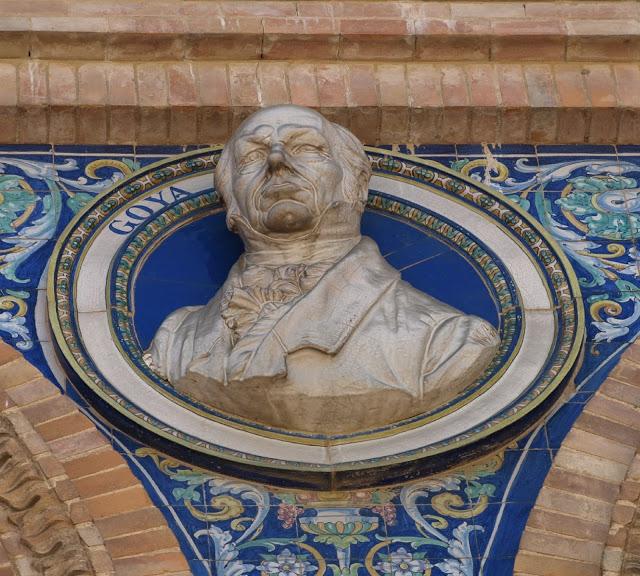 Los medallones de la Plaza de España (7).