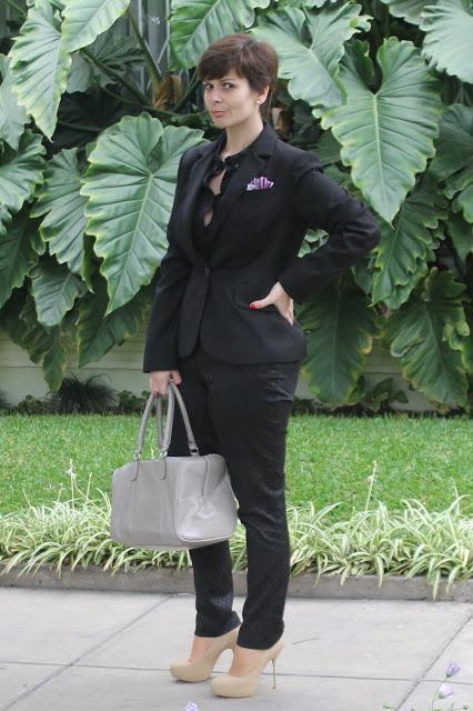 Mis Looks - Negro Total