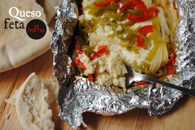 Queso feta al horno con verduras [#cocinacallejera]
