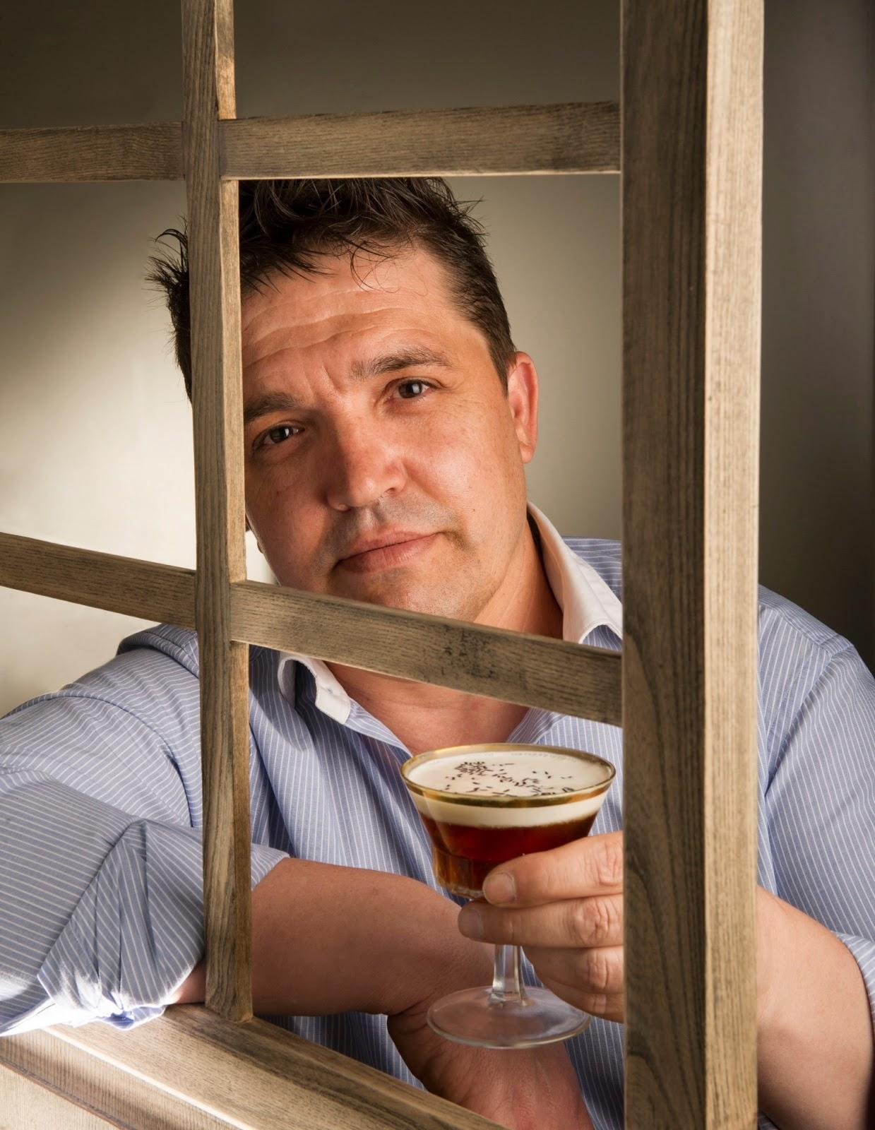 Ron Santa Teresa se combina con el coctelero Carlos Moreno para crear un nuevo cóctel