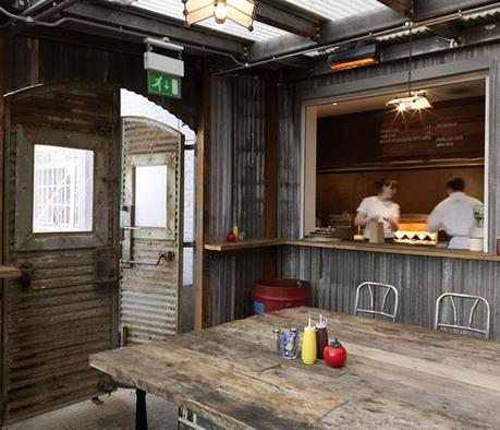 ¿DÓNDE COMER UNA HAMBURGUESA ESPECIAL INDEPENDANCE DAY? dirty-burguer-2