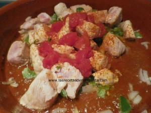 Arroz con pollo y magro de cerdo en costra