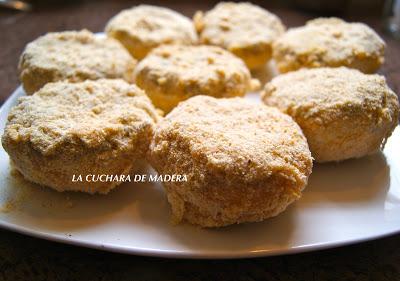 CHAMPIÑONES RELLENOS EMPANADOS