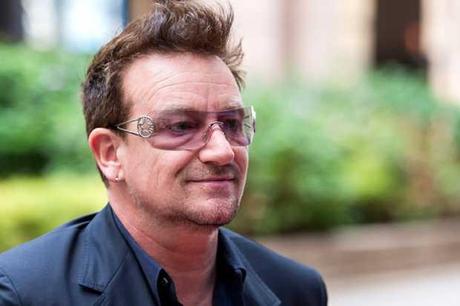 Bono (U2) ama al Jesús de la justicia social sin 'cortés banalidad'