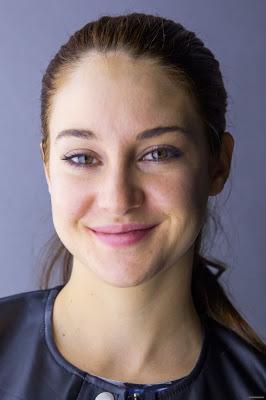 Dos nuevas fotos de Shailene Woodley para Rebecca Fashion Show