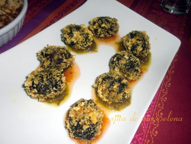 Torreznos de morcilla con mermelada de tomate y pimiento verde