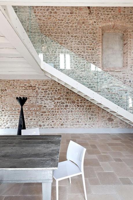 UNA VILLA ITALIANA TRANSFORMADA EN LOFT