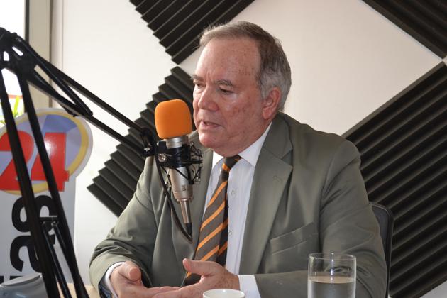 LA NACIONALIDAD, SEGÚN LA CONSTITUCIÓN COLOMBIANA Y MADURO