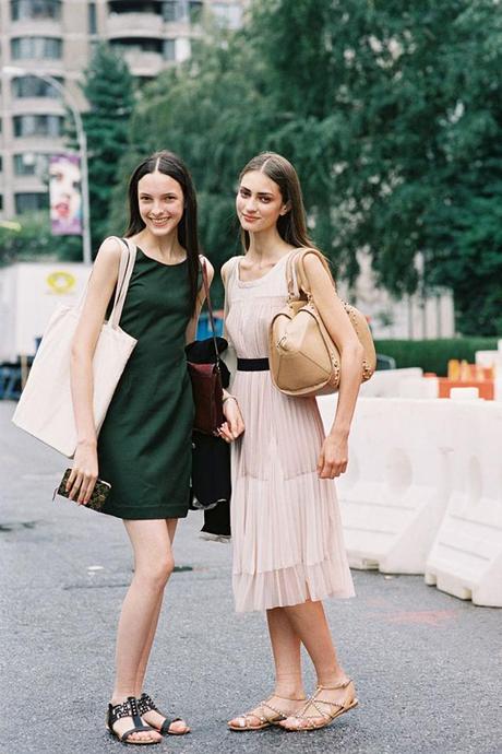 Easy and comfy street style for summer Models do it well!