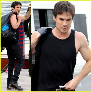 Nuevas fotos + vídeos de Ian Somerhalder en Italia
