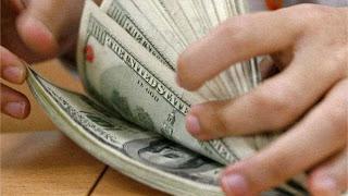 DIVISAS POR SUBASTA ES UNA NUEVA DEVALUACIÓN