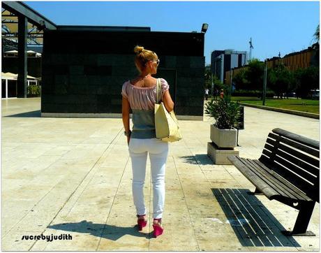 IN TONE CLEAR IN TONE CLEAR