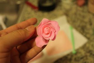 Paso a paso: hacer rosas con fondant