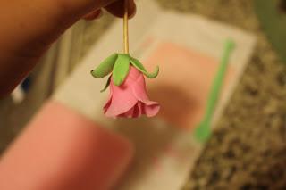 Paso a paso: hacer rosas con fondant