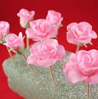 Paso a paso: hacer rosas con fondant