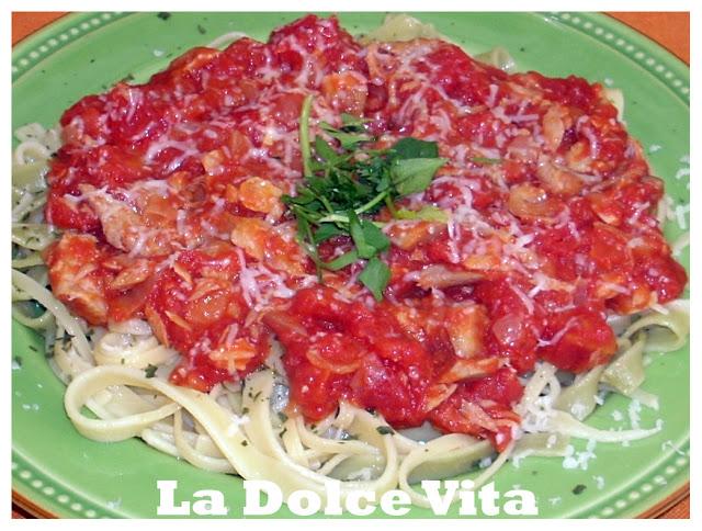 PASTA MIXTA EN SALSA Y PANTEÓN DE AGRIPA