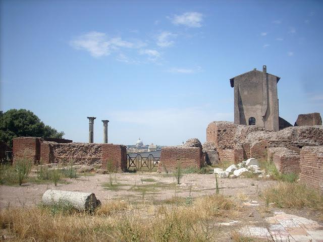 BUCATINI A LA AMATRICIANA