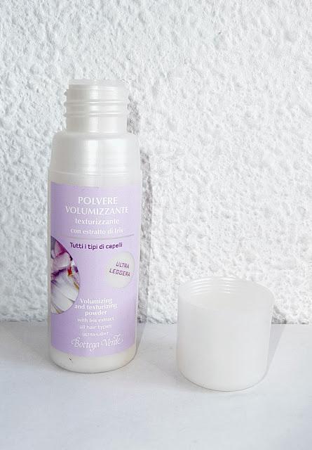 Polvos voluminizadores para el cabello de Bottega Verde y Mascarilla hidratante de ICON