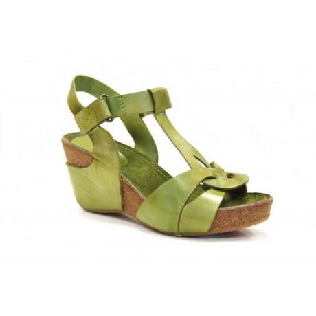 Modelo de Martina Blue de cuña ideales para las andarinas